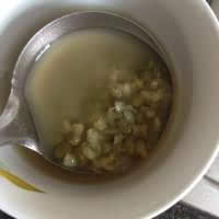 绿豆汤怎么煮不变红的窍门图解 变红的绿豆汤还能喝吗