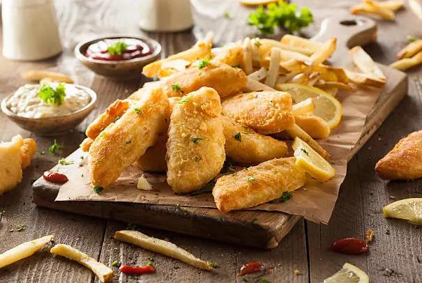 晚餐吃太晚、太多或不吃，多种疾病易上身，晚餐，吃或者不吃