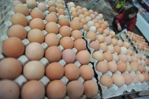 吃半熟的溏心蛋对人好不好？全熟鸡蛋和溏心蛋哪个营养价值高