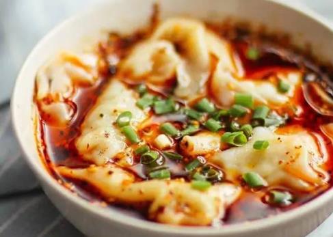 抄手和馄饨一样吗？抄手馅儿怎么调好吃？