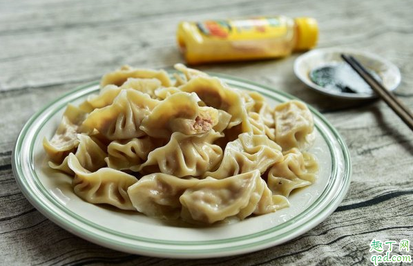 饺子皮怎么做不硬 怎么防止饺子皮变硬