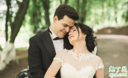 男友说爱我却不娶我怎么回事 男友不说娶我是不是不爱我