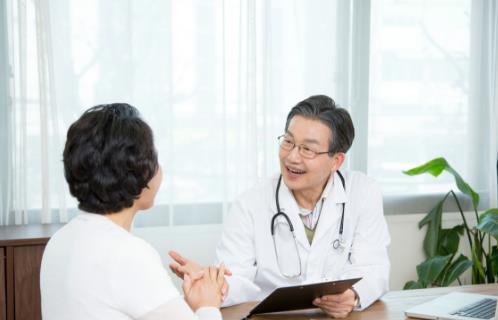 体检究竟要做哪些项目 九个症状提醒您该去体检了