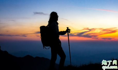 疫情期间可以出去爬山吗 疫情期间可以去公园晒太阳吗