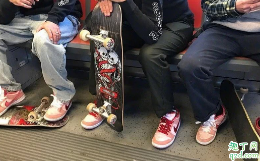 Nike情人节限定SB DUNK粉色多少钱 Nike SB联名StrangeLove情人节限定在哪买