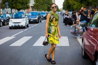 个子矮小女生适合穿什么衣服 娇小女生的视觉增高术