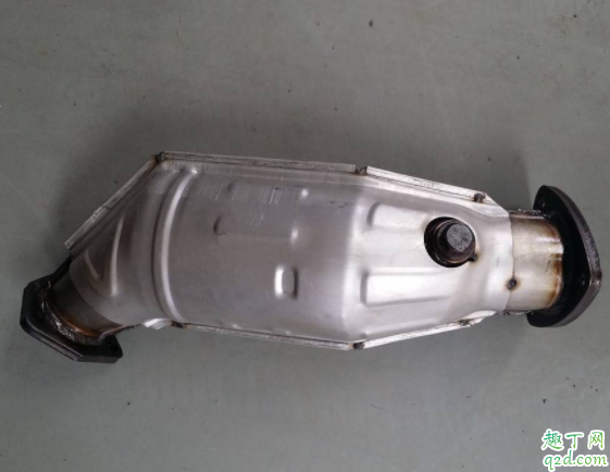 三元催化故障还能开吗 汽车三元催化需要更换吗