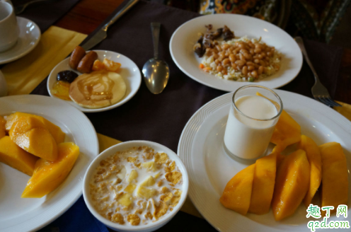 孕期吃鹅蛋可以预防黄疸吗 孕妇可以用陈艾煮鹅蛋吃吗