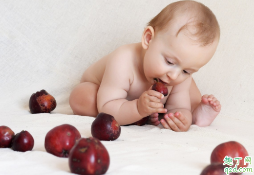 父母眼睫毛长会遗传吗 怎样让婴儿睫毛长得长