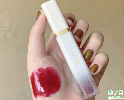 vnk水光唇釉05什么颜色 vnk水光唇釉05口红试色