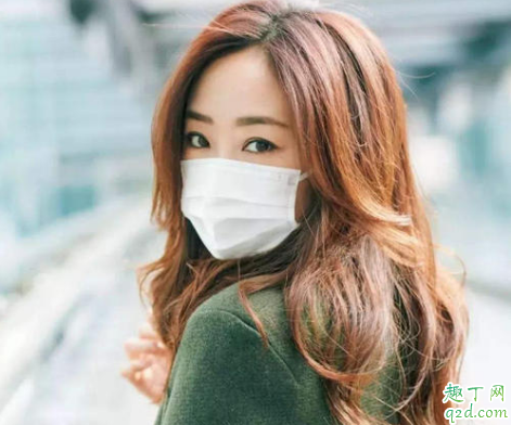长痘痘戴口罩有影响吗 长痘痘戴口罩会闷痘痘吗