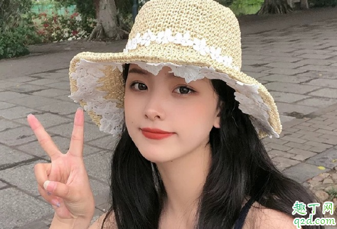 女同事开玩笑喜欢动手怎么办 怎么面对别人乱开玩笑