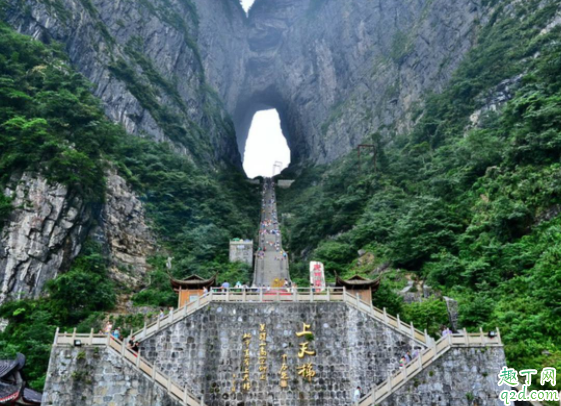 12月份去张家界旅游会不会冷 12月份去张家界有什么好玩的吗