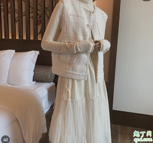 小香风马甲配什么内搭 小香风背心马甲搭配图片2019