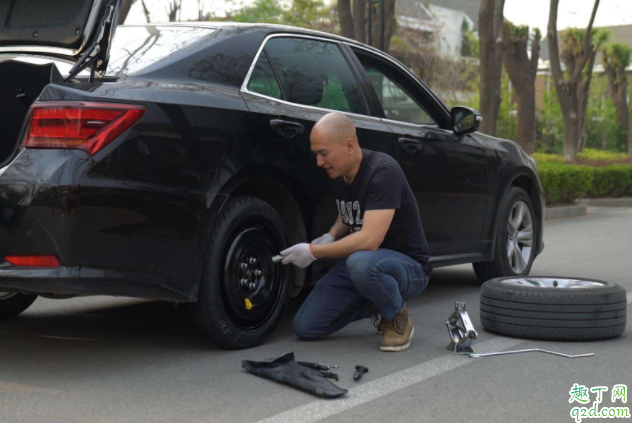 汽车为什么不用全尺寸备胎 汽车换了备胎能跑多少公里