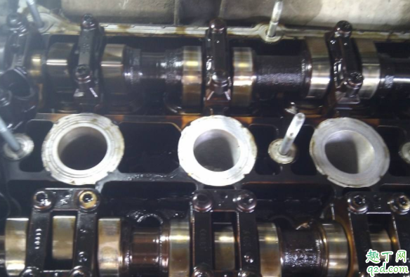 拆气门要不要换气门油封 气门油封为什么会老化