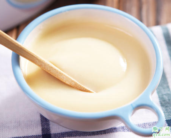 婴儿加辅食米粉要吃多长时间 婴儿辅食什么时候可以不吃网上米粉