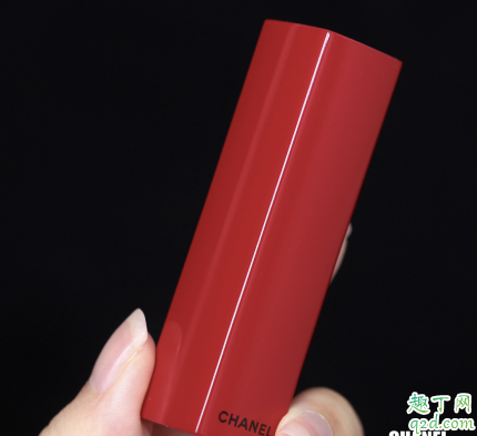 香奈儿58红管好看吗 香奈儿2020新年限定红管58试色