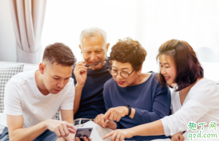 父母固执己见该反抗吗 父母固执己见该怎么解决