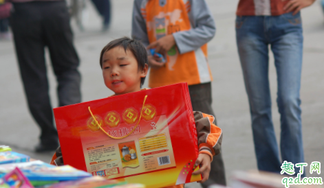 过年走亲戚越走越亲是真的吗 亲戚为什么变成最熟悉的陌生人