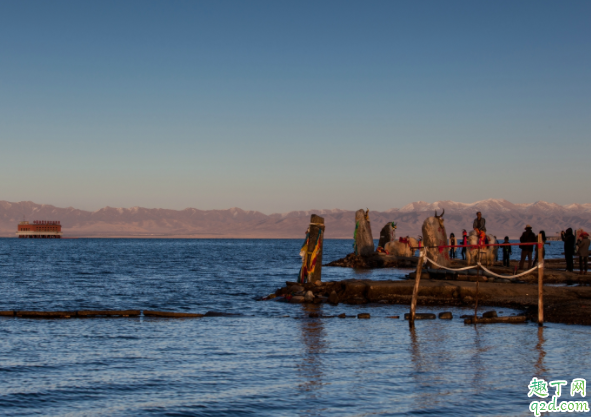 哪个月份去青海湖最佳 冬天去青海湖旅游怎么穿