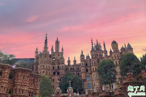 重庆蛋糕城堡在哪里 重庆蛋糕魔法城堡几点开门