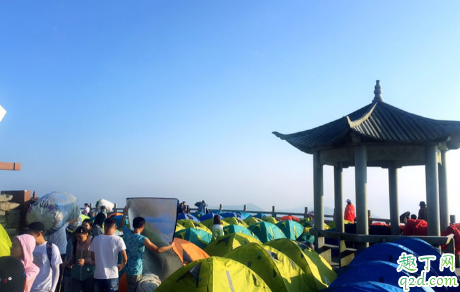 武功山帐篷是在观音宕还是金顶好 武功山帐篷可以住几个人