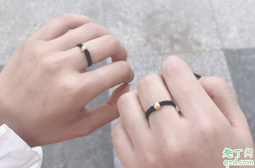 周六福转运珠戒指多少钱 周六福转运珠戒指值得买吗