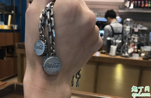 monologue可口可乐手链怎么戴 周大福独白可口可乐尺寸测量