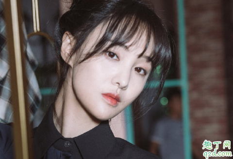 女儿们的恋爱郑爽衣服品牌在哪买 郑爽自创衣服品牌叫什么