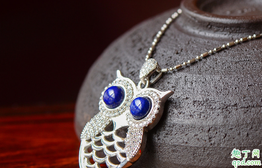 银器与熟鸡蛋清放一起为什么会变黑 银器黑了怎么处理