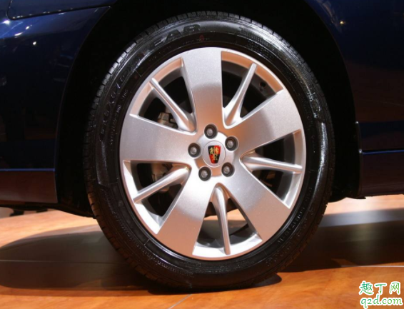 汽车轮毂可以换大吗 轮毂跟轮辋是一个东西吗