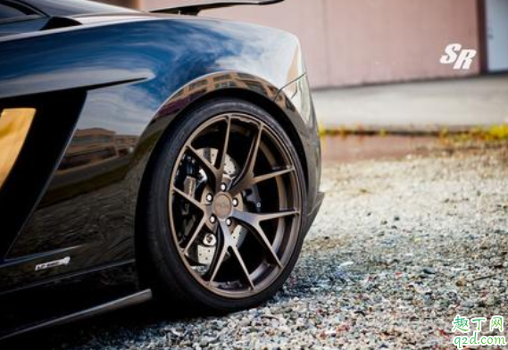 汽车轮毂可以换大吗 轮毂跟轮辋是一个东西吗