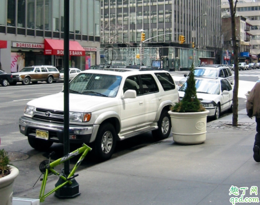 车长时间停放怎样不伤车 长期停放的车怎么保养