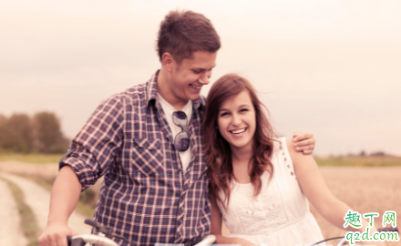 为什么男朋友朋友圈不公开我 让男友主动秀恩爱有什么好办法