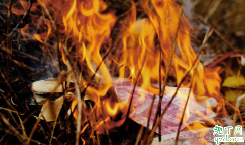 寒衣节烧纸可以推后吗 寒衣节烧纸可以在家里烧吗