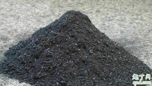 种萝卜放草木灰好吗 种萝卜一穴下几颗萝卜籽最好