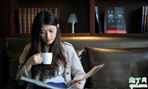 每月赚一万的工作有哪些 不怕苦不怕累什么工作可以月入过万