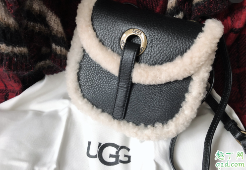 ugg2019新款秋冬包包多少钱 ugg2019新款秋冬包包有几个颜色
