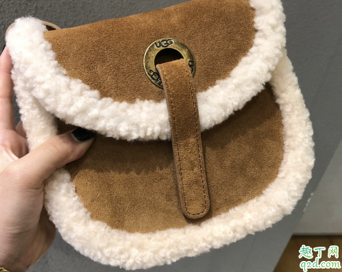 ugg2019新款秋冬包包多少钱 ugg2019新款秋冬包包有几个颜色