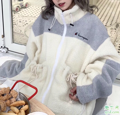 运动品牌有什么好看的羊羔毛外套 2019羊羔毛外套推荐最流行