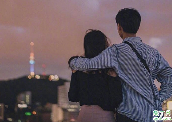 感情中依赖和习惯哪个更难戒掉 感情中依赖和习惯是一样的吗