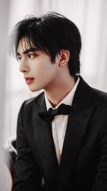 宋威龙壁纸高清无水印2020 宋威龙手机壁纸最新版合集