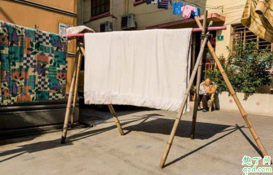 新型冠状病毒可以晒被子吗 晒被子可以预防新型冠状病毒吗