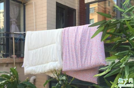 新型冠状病毒可以晒被子吗 晒被子可以预防新型冠状病毒吗