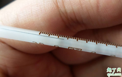 水银体温计腋下夹几分钟 水银体温计碎了会不会中毒