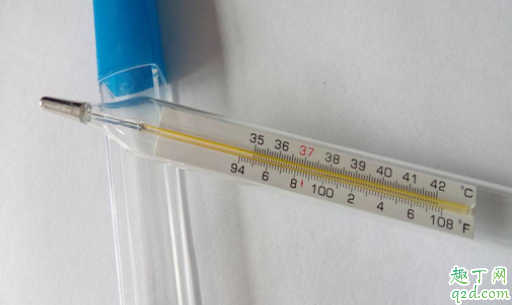 水银体温计腋下夹几分钟 水银体温计碎了会不会中毒