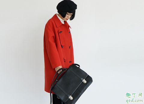 毛呢大衣内搭什么衣服好 如何把毛呢大衣穿得好看又保暖?