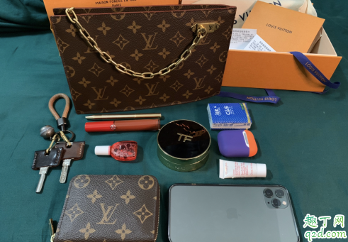 lv2020走秀款老花盒子开箱测评 lv老花盒子新款多少钱