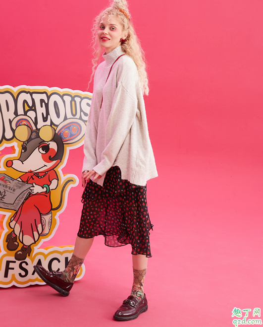 高领毛衣怎么搭配好看有气质 高领毛衣2020冬季搭配技巧